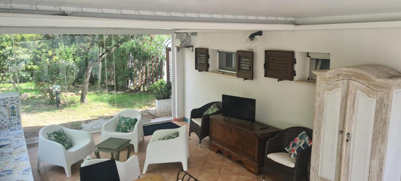 Jungle House - Pineta Is Morus Villa Santa Margherita di Pula Ngoại thất bức ảnh